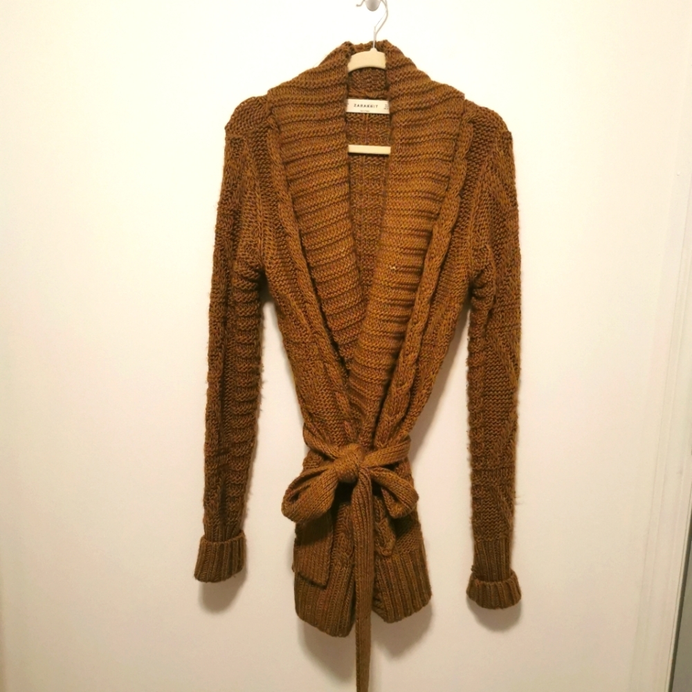 ZARA | Knit camel cardigan with wiast tie